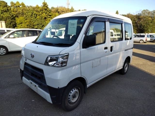 13581 DAIHATSU HIJET VAN S321V 2019 г. (LUM Tokyo Nyusatsu)